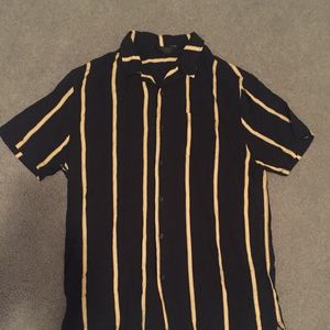 Vintage-Style Short Sleeve Button Up